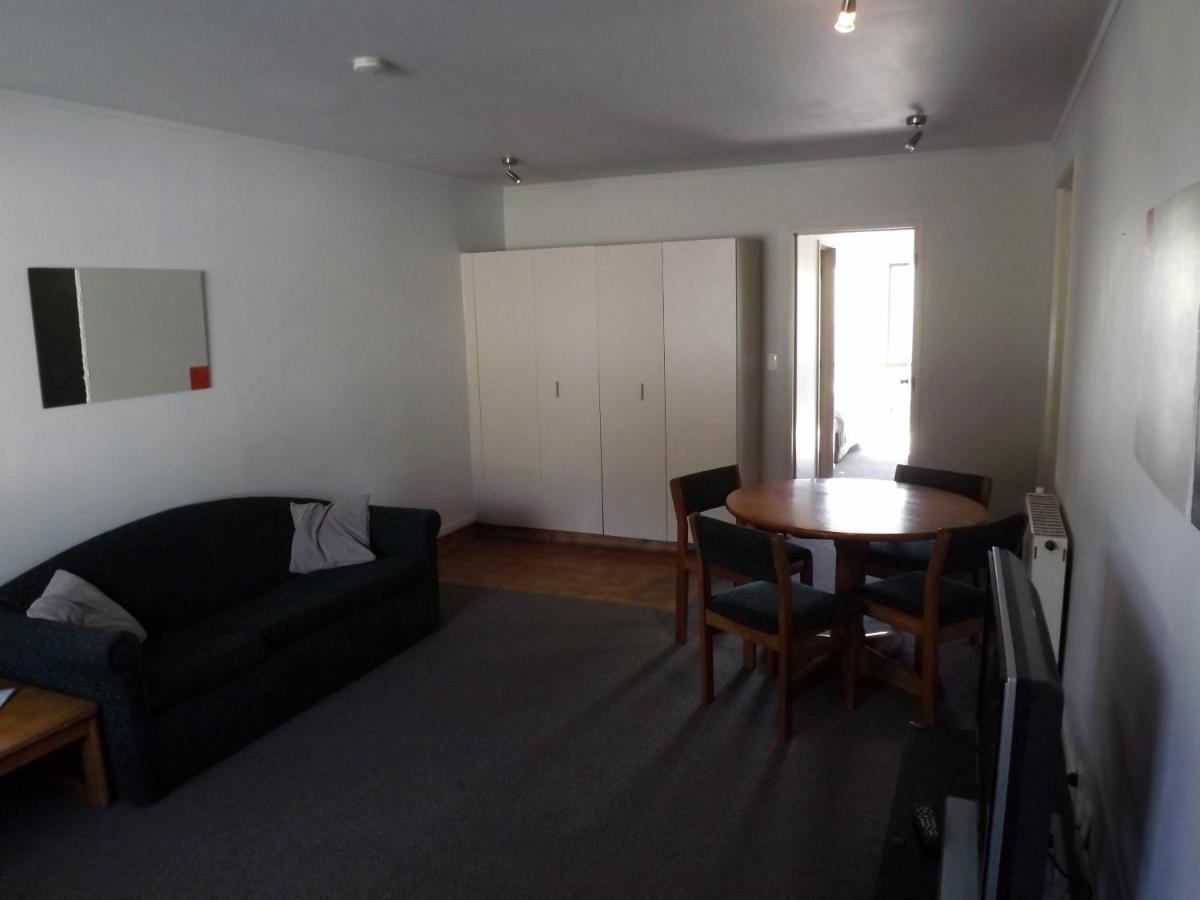 Karaka Tree Motel Таупо Екстер'єр фото